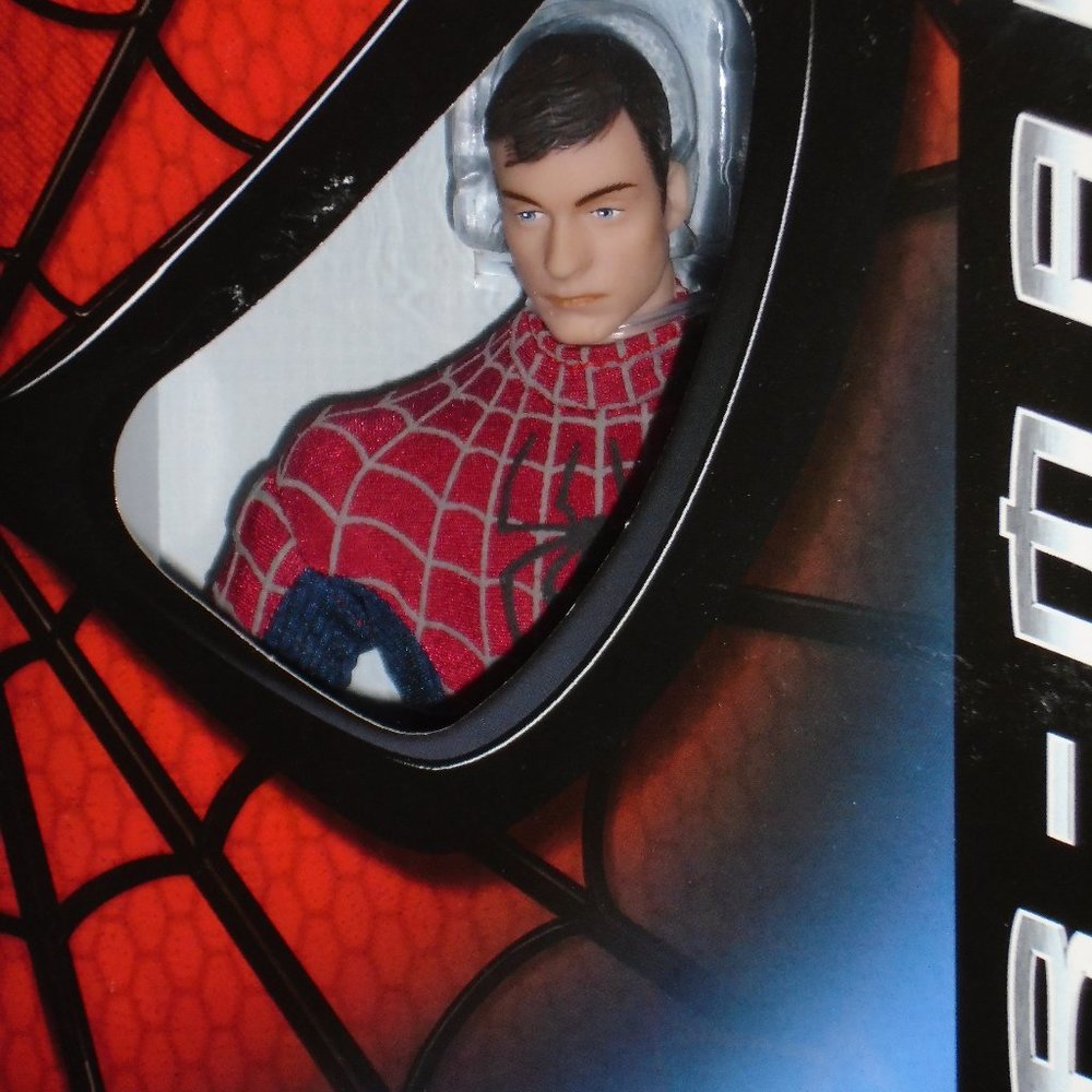 2001 TOY BIZ, SPIDER-MAN, MOVIE DOLL/ACTION FIGURE, BRAND NEW, SEALED!!!